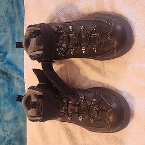 Men's hiking boots